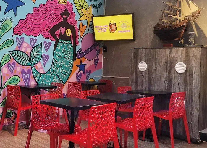 Bonabrigo Hostel & Suites